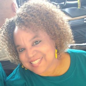 Meet your Posher, Deborah